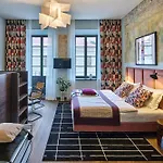 Rooma Boutique Old Town Self Check-in Hotel apartamentowy