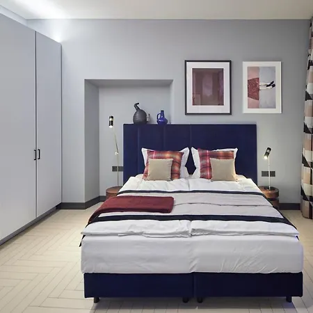 Rooma Apartments Boutique Old Town Self Check-In Апарт-готель 4*