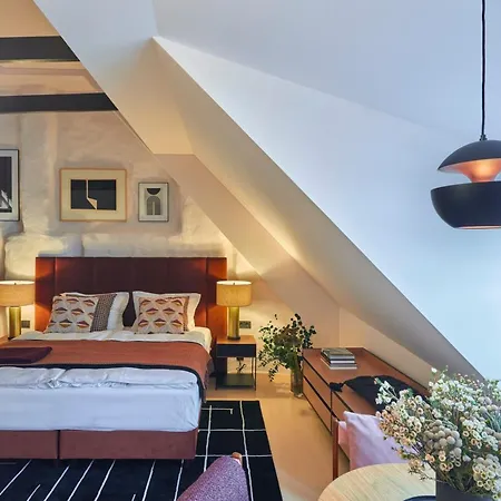 ROOMA Apartments Boutique Old Town Self Check-in