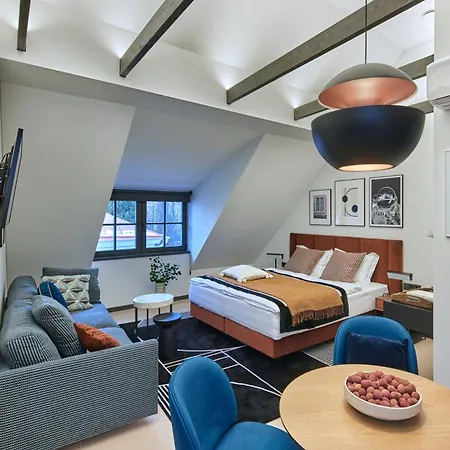 Rooma Apartments Boutique Old Town Self Check-In Апарт-готель Вільнюс