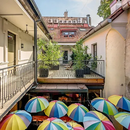 ROOMA Apartments Boutique Old Town Self Check-in 4*