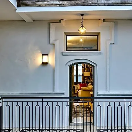 Rooma Boutique Old Town Self Check-in 公寓式酒店