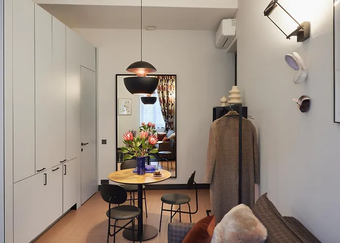 Rooma Boutique Old Town Self Check-in