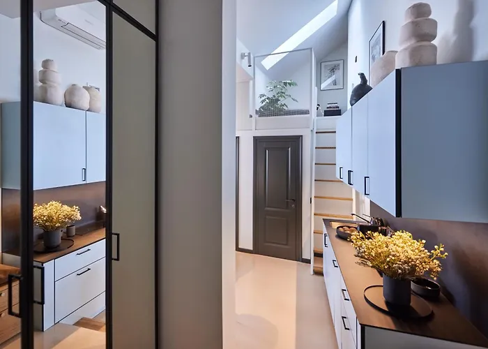 Rooma Boutique Old Town Self Check-in 4*