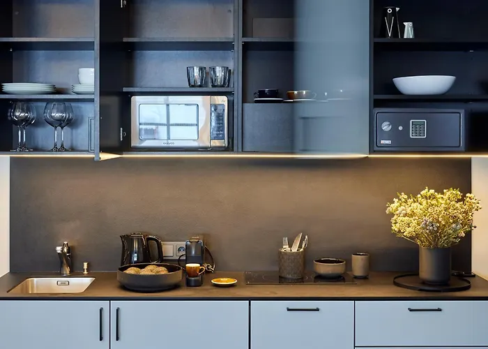 Rooma Boutique Old Town Self Check-in