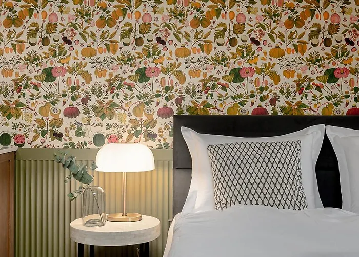 Rooma Boutique Old Town Self Check-in 4*