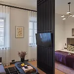 Aparthotel Rooma Boutique Old Town Self Check-in