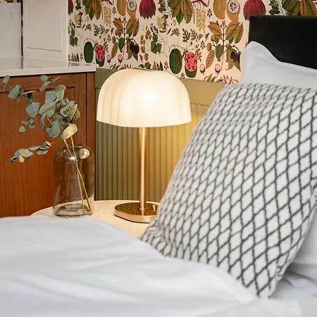 Rooma Boutique Old Town Self Check-in 4* Вильнюс