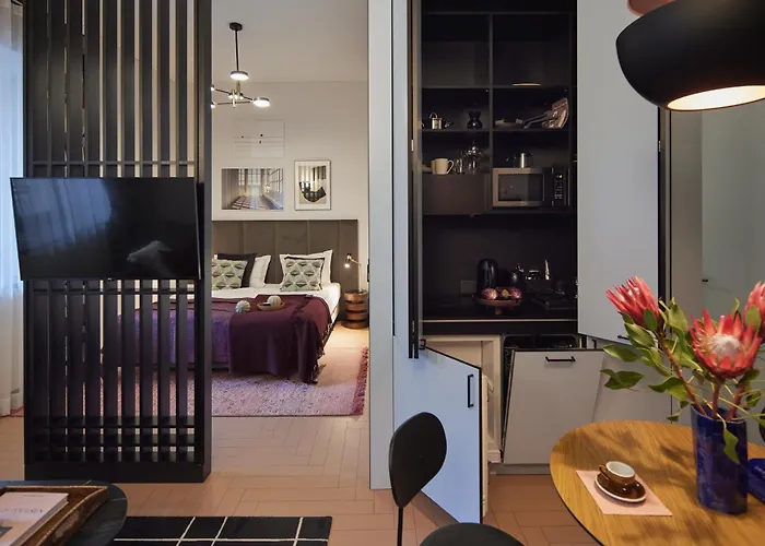 Rooma Boutique Old Town Self Check-in